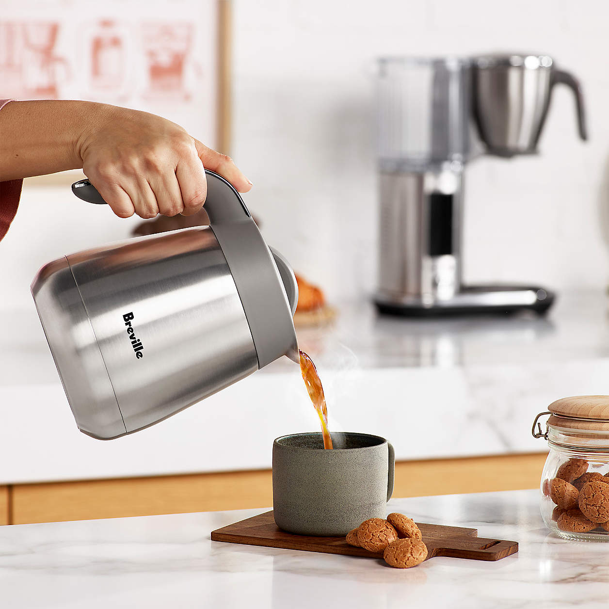 Breville Luxe Drip Coffee Machine Coffee Machines alternate view 2