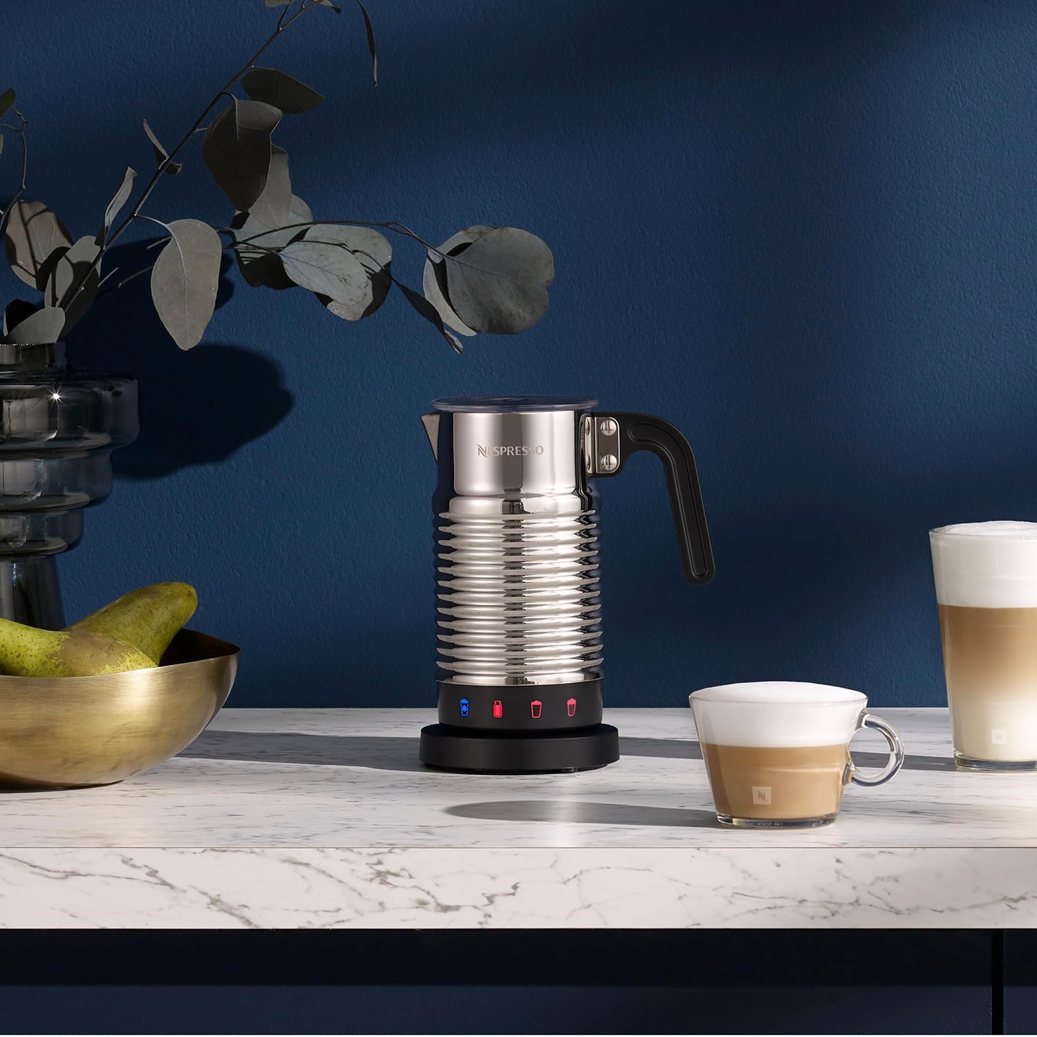 Nespresso Aeroccino 4 Milk Frother Accessories alternate view 2