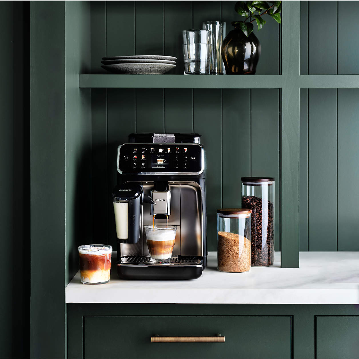 Philips 5500 LatteGo Espresso Machines alternate view 1
